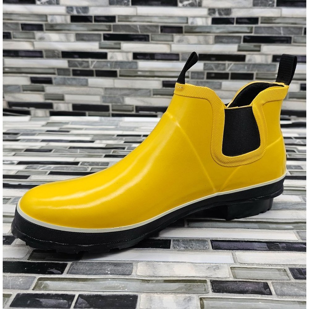 Baffin Pond Marsh Yellow Women's Waterproof Chelsea Boots Size 9
